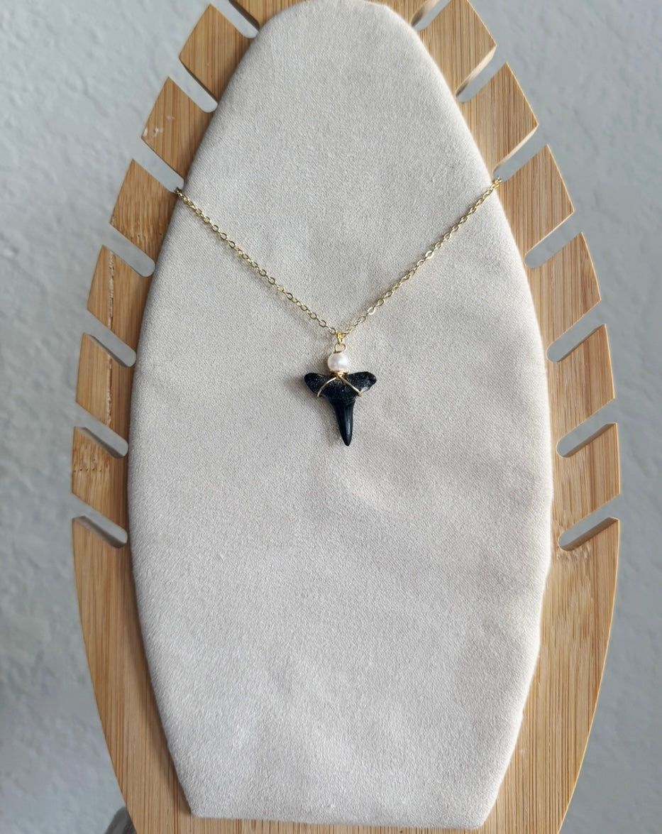 Golden Tide Necklace