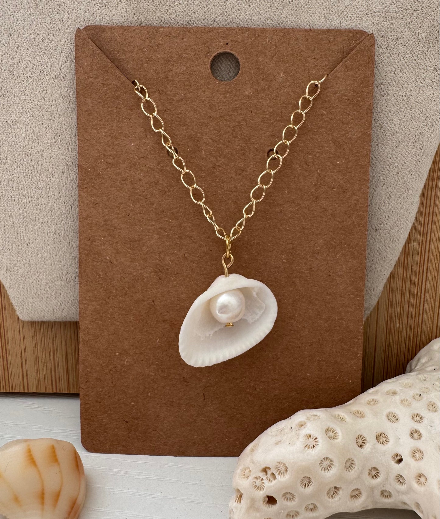 Gold Shoreline Pearl Necklace