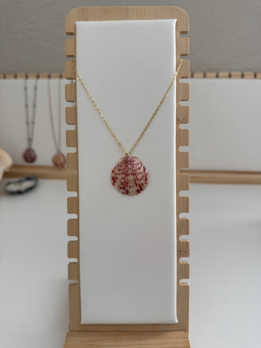 Gold Shoreline Necklace